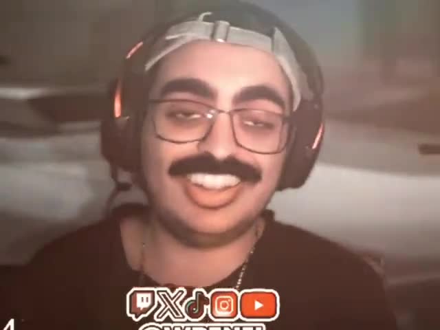 Benji em modo cantor
